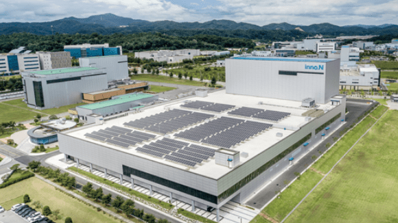 [중견社 지배구조 모니터] 한국콜마, 1.6조 M&A 승부수...'인수 효과' 언... - 뉴스 썸네일 이미지