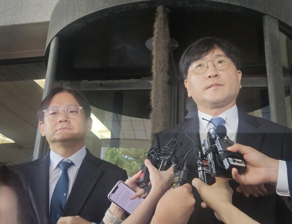 서울고법 "<b>최태원</b>, 노소영에 재산분할 9440억 현금 지급"
