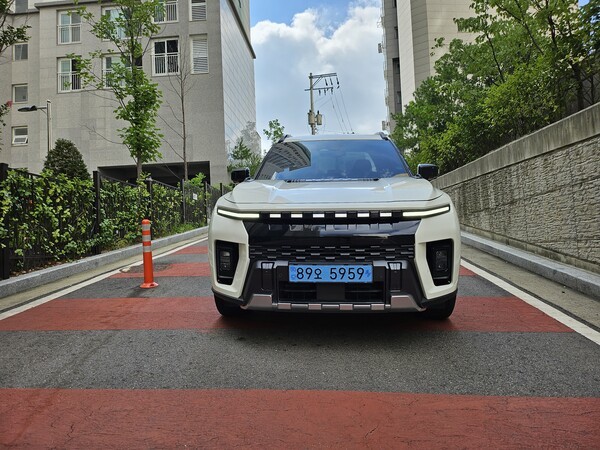 [시승기] KGM '무쏘 EV'...30년 전 추억은 남기고, 차는 완전히 달라졌다